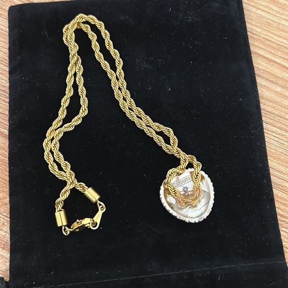 UPCYCLED CHANEL NECKLACE - Picture 2 of 2